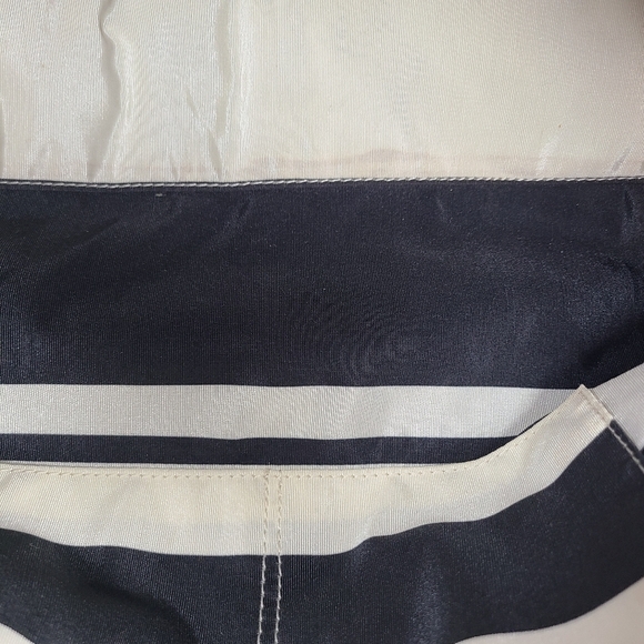 Kate Spade Glossy Green Patent Leather Hobo Shoulder Bag Silver Stud Accents - Picture 13 of 16